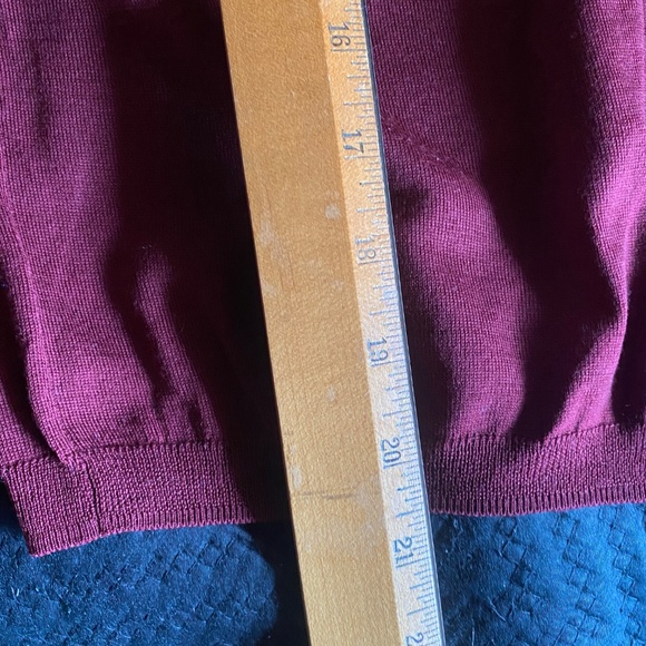 Cherry Girl Fine Merino Cardi ~Tara Jarmon ~ Ginno Cardigan ~ - Picture 6 of 11